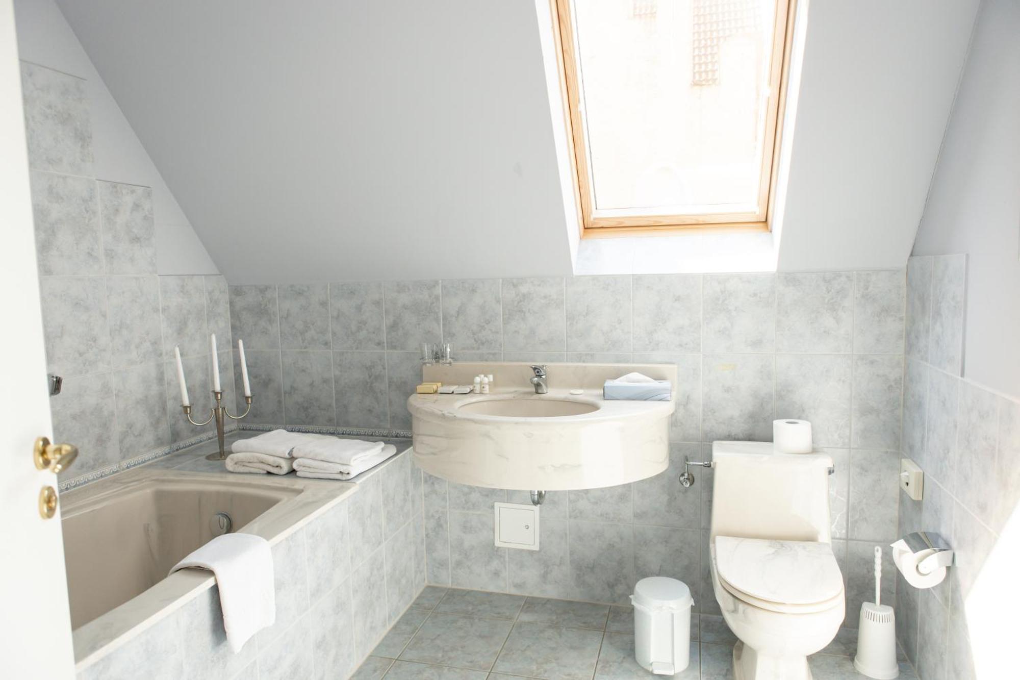 Boutique Hotel Gut Tribbevitz 노이엔키르헨 외부 사진